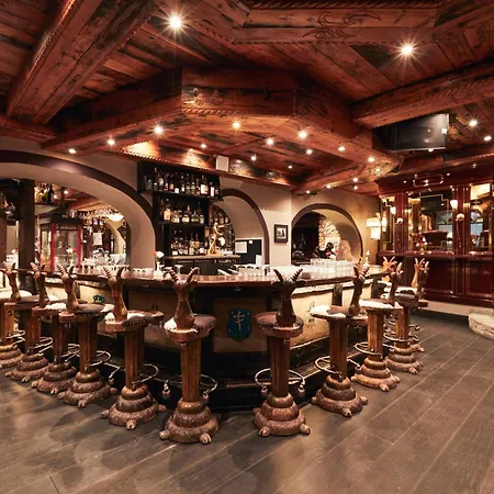 亚历克斯采尔马特度假酒店 4*