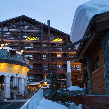 亚历克斯采尔马特度假酒店 酒店