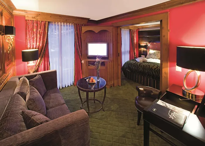 Alex Alpine - & Sports 4*