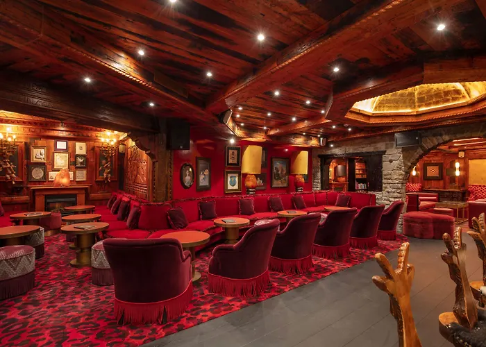 Alex Alpine - & Sports 4*